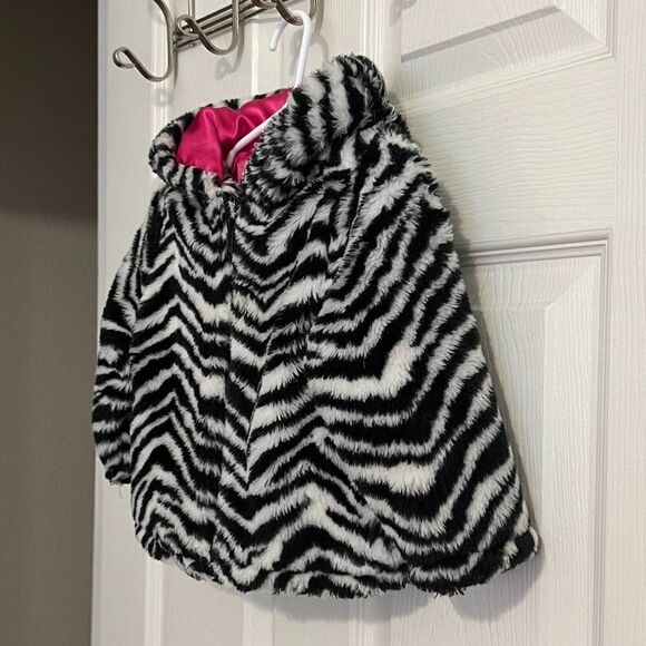 Gymboree Zebra Print Faux Fur Coat Size 12-24 Months - Picture 2 of 7